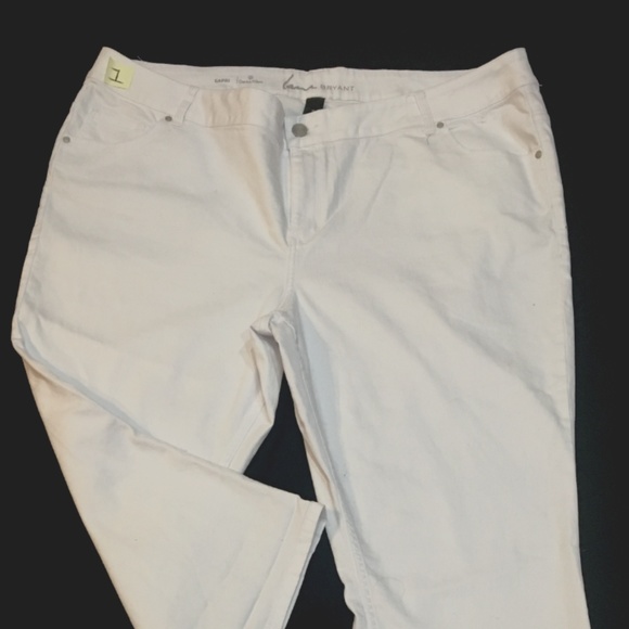 Lane Bryant Pants - Lane Bryant Genius Fit Jeans Capri Pants